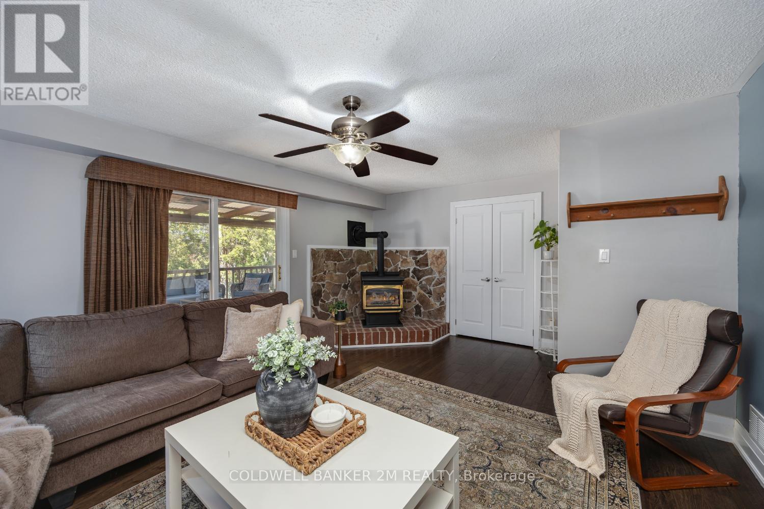 Photo 31 of 246 Harmony Road N, Oshawa ON
