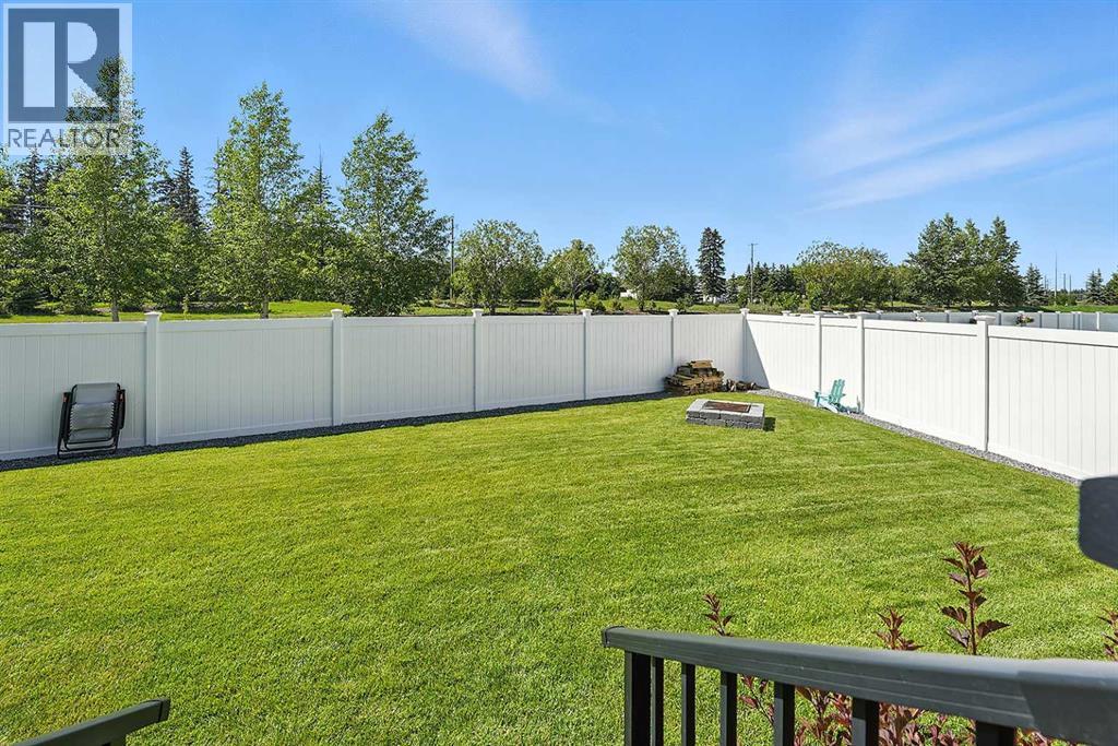 Single Family House for Sale in  Emmett Crescent Evergreen Red Deer 