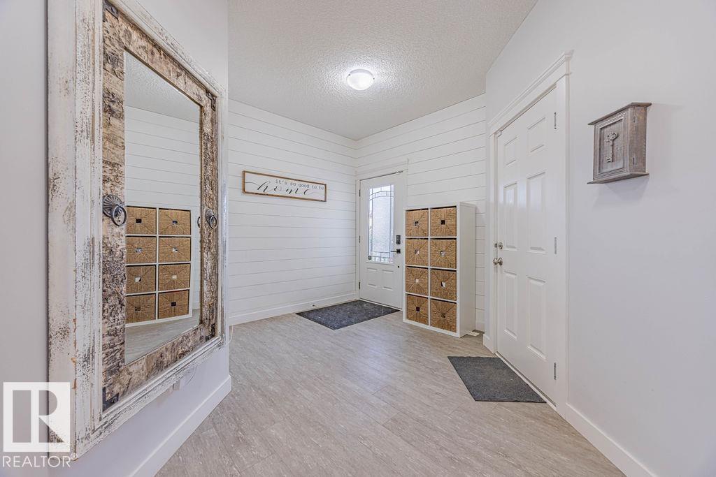 Photo 5 of 106 South Creek Wd, Stony Plain AB