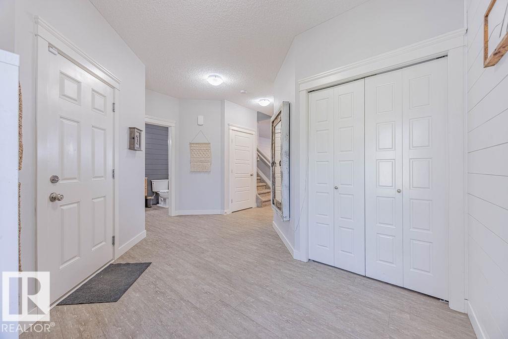 Photo 7 of 106 South Creek Wd, Stony Plain AB