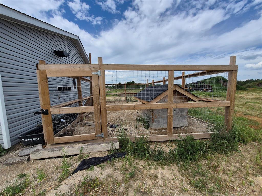 Photo 32 of 42063 41 E Road, Ste Anne MB