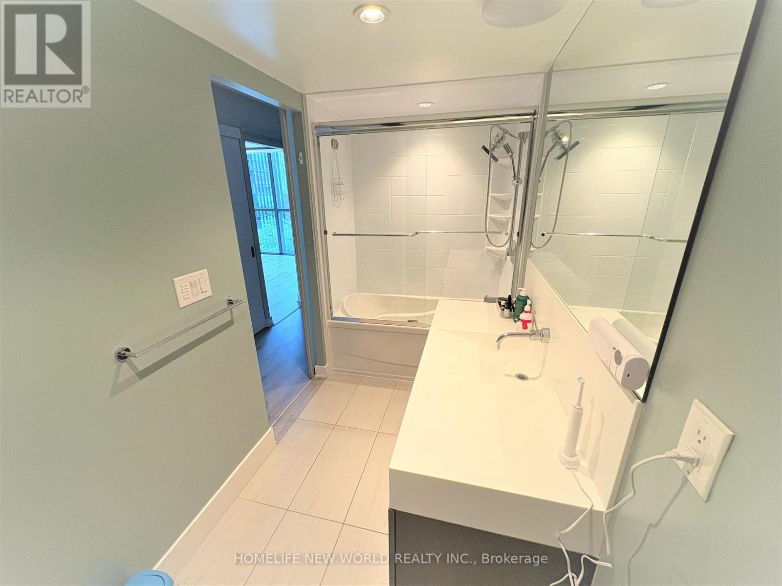 Photo 18 of 503 110 Charles Street E, Toronto ON