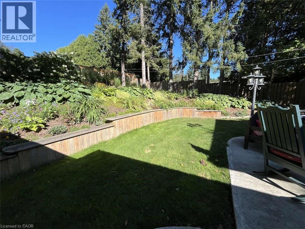 Photo 6 of 915 Governors Road, Dundas ON