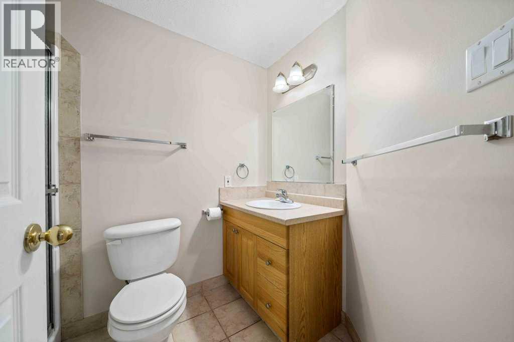 Photo 27 of 83 Stapeford Crescent Se, Medicine Hat AB
