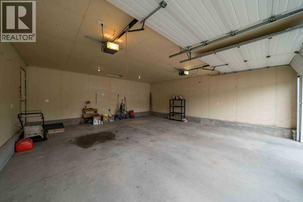 Photo 42 of 83 Stapeford Crescent Se, Medicine Hat AB
