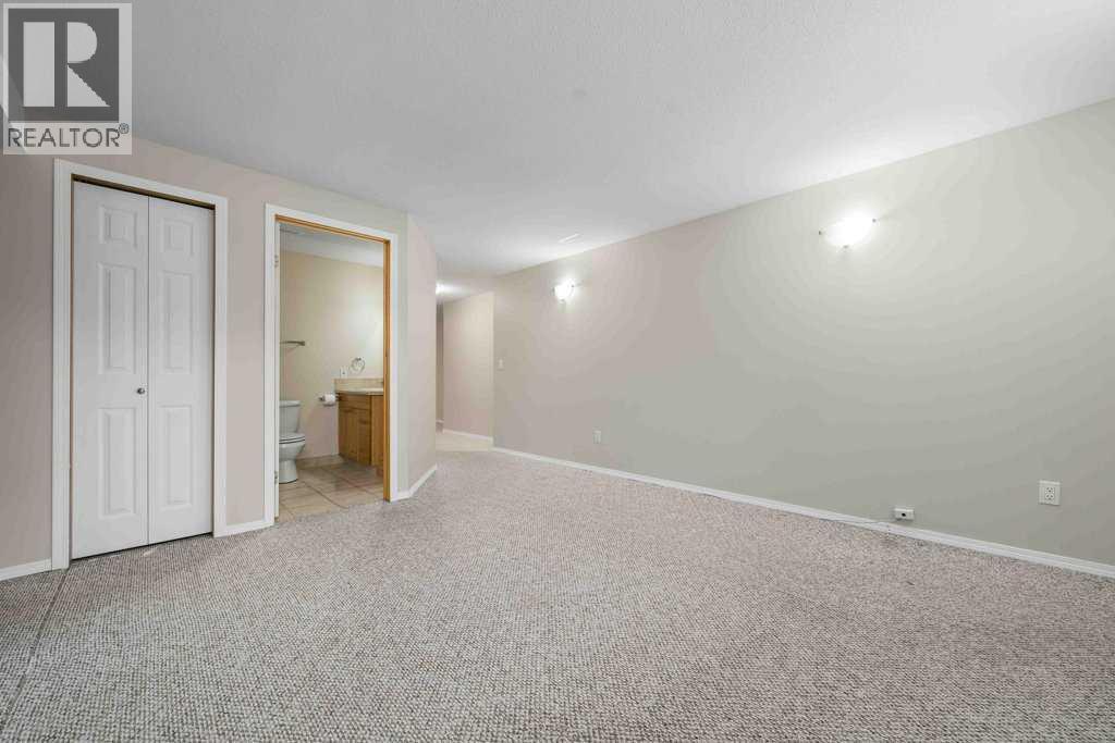 Photo 26 of 83 Stapeford Crescent Se, Medicine Hat AB