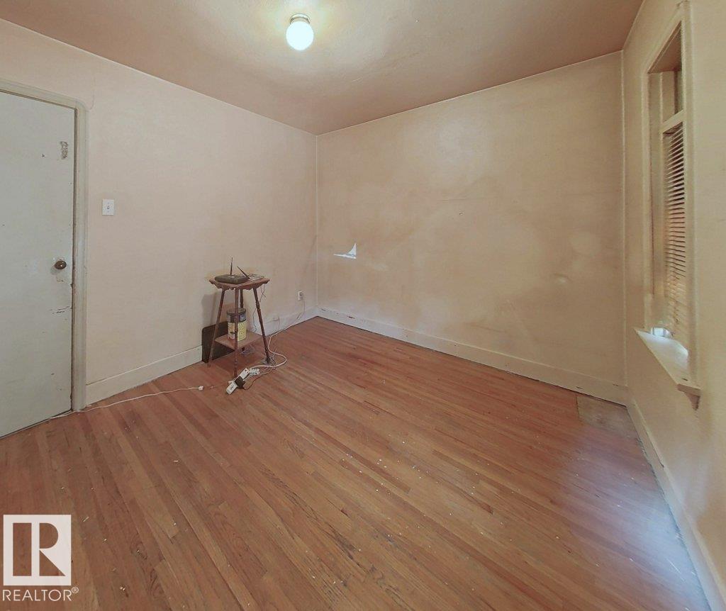 11345 93 ST NW, Edmonton