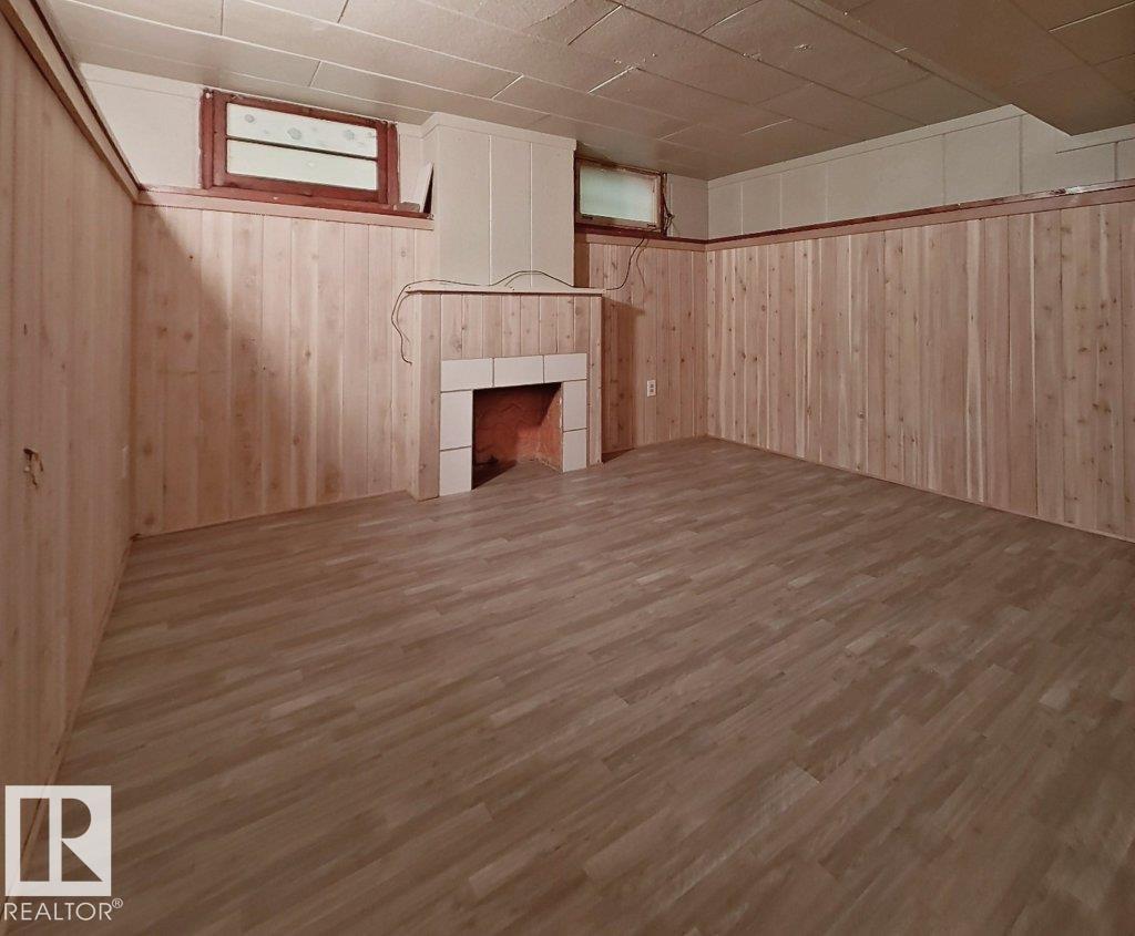 11345 93 ST NW, Edmonton