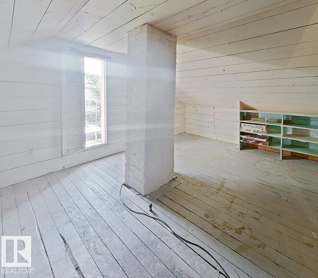 11345 93 ST NW, Edmonton