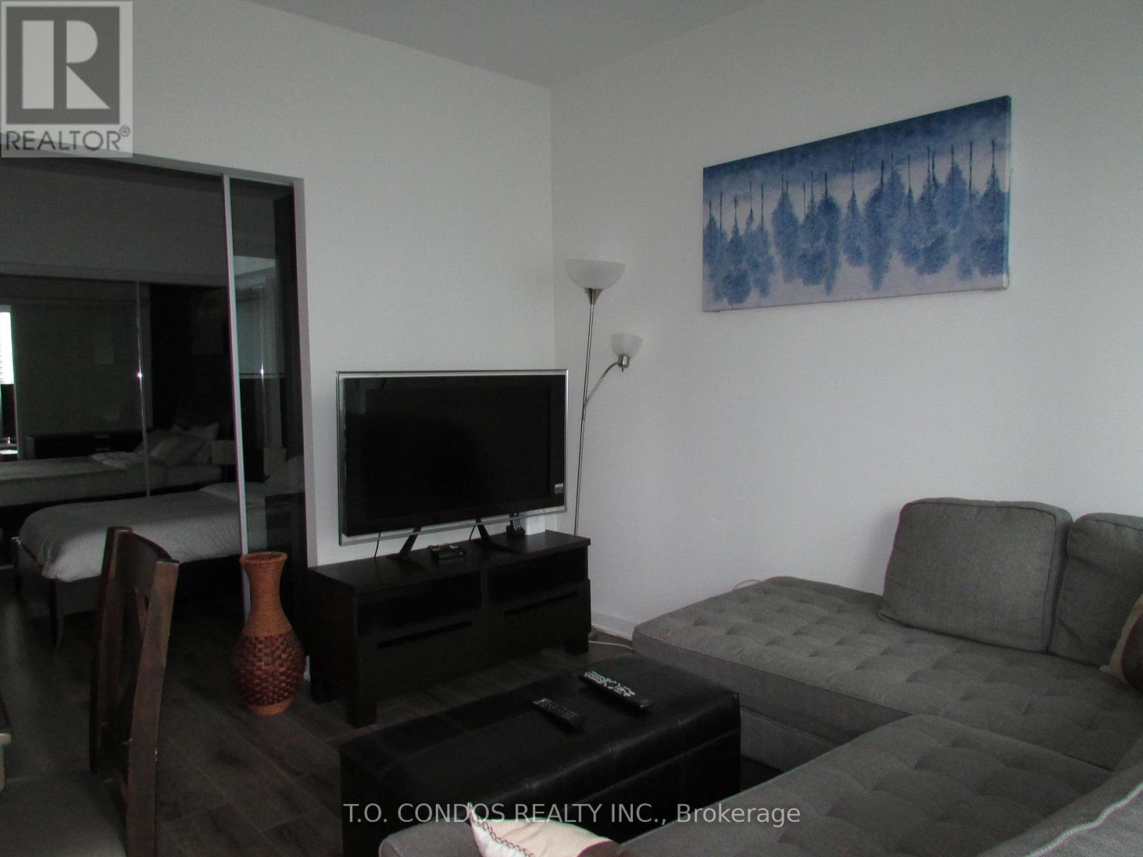 Photo 15 of 1901 12 York Street, Toronto ON