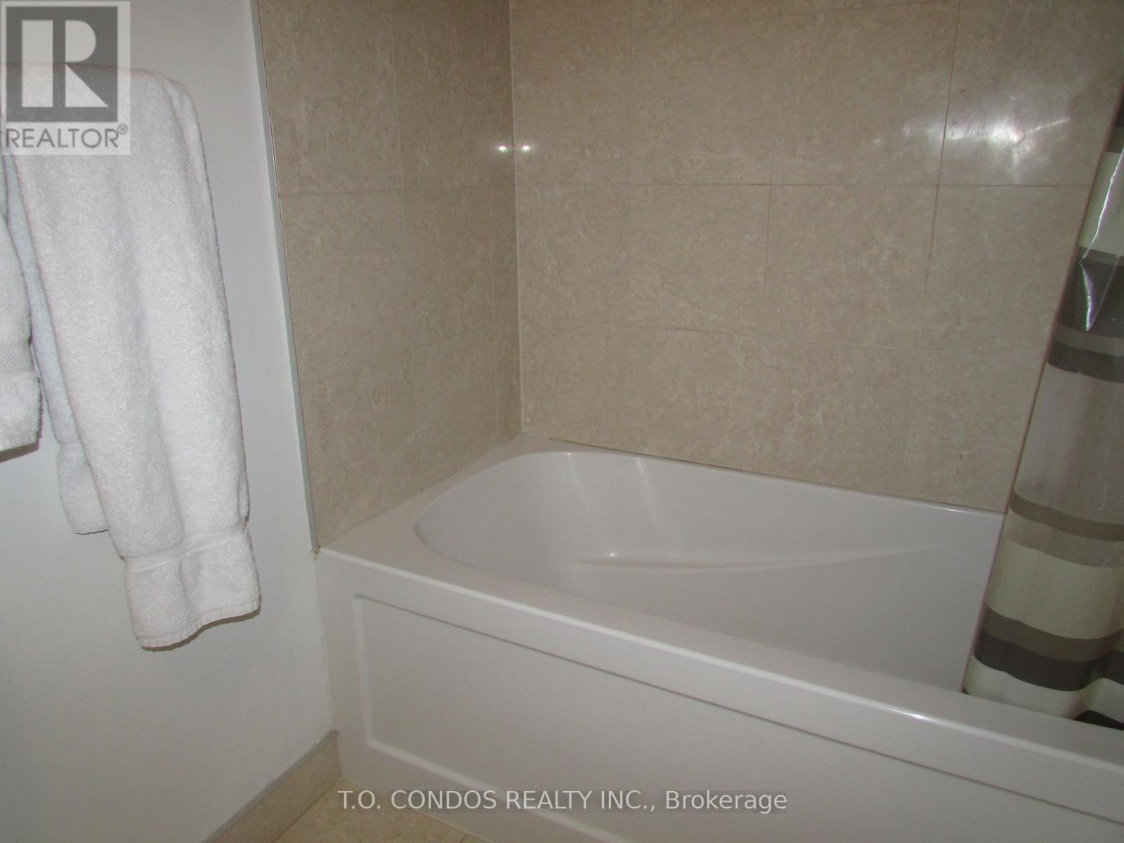Photo 20 of 1901 12 York Street, Toronto ON