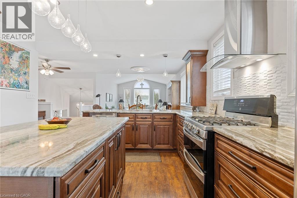Photo 9 of 7 Rochelle Crescent, Ridgeway ON