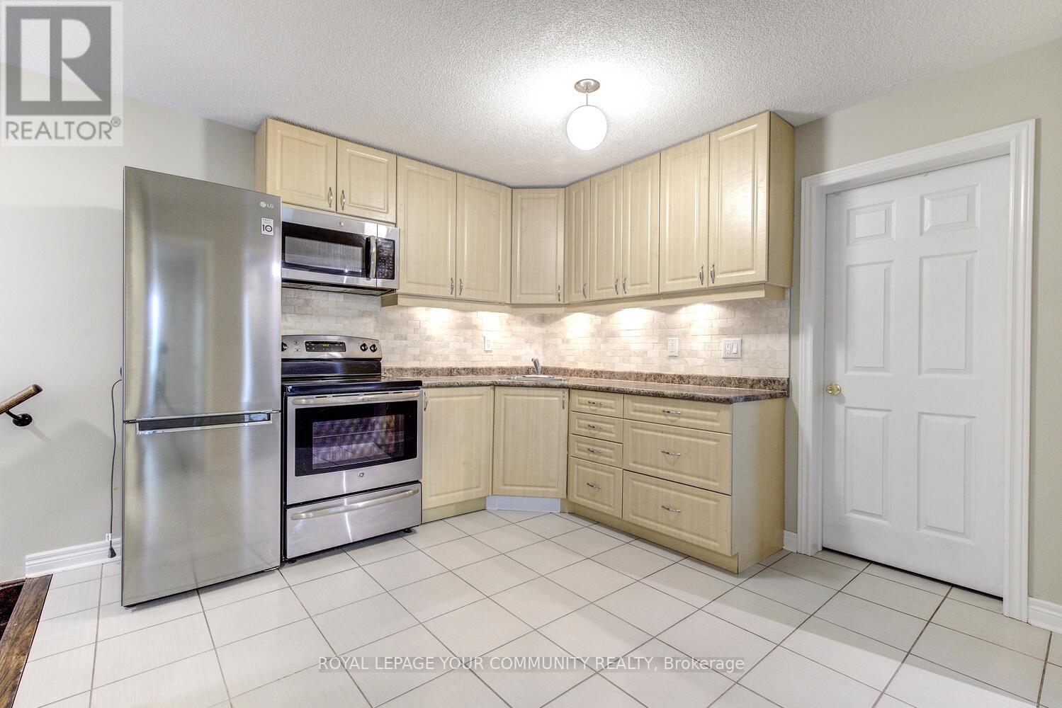 Photo 10 of Ground Flr W O Basement 310 Golden Forest Road, Vaughan ON