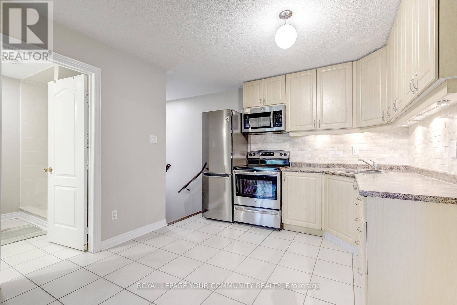 Photo 11 of Ground Flr W O Basement 310 Golden Forest Road, Vaughan ON