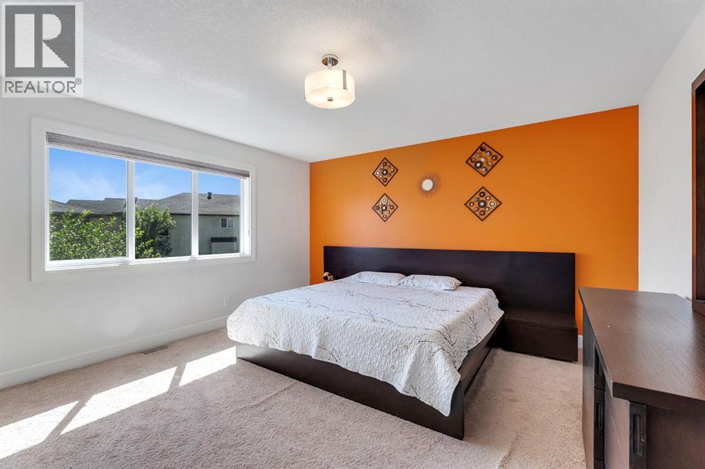 Photo 23 of 129 Saddlelake Grove, Calgary AB