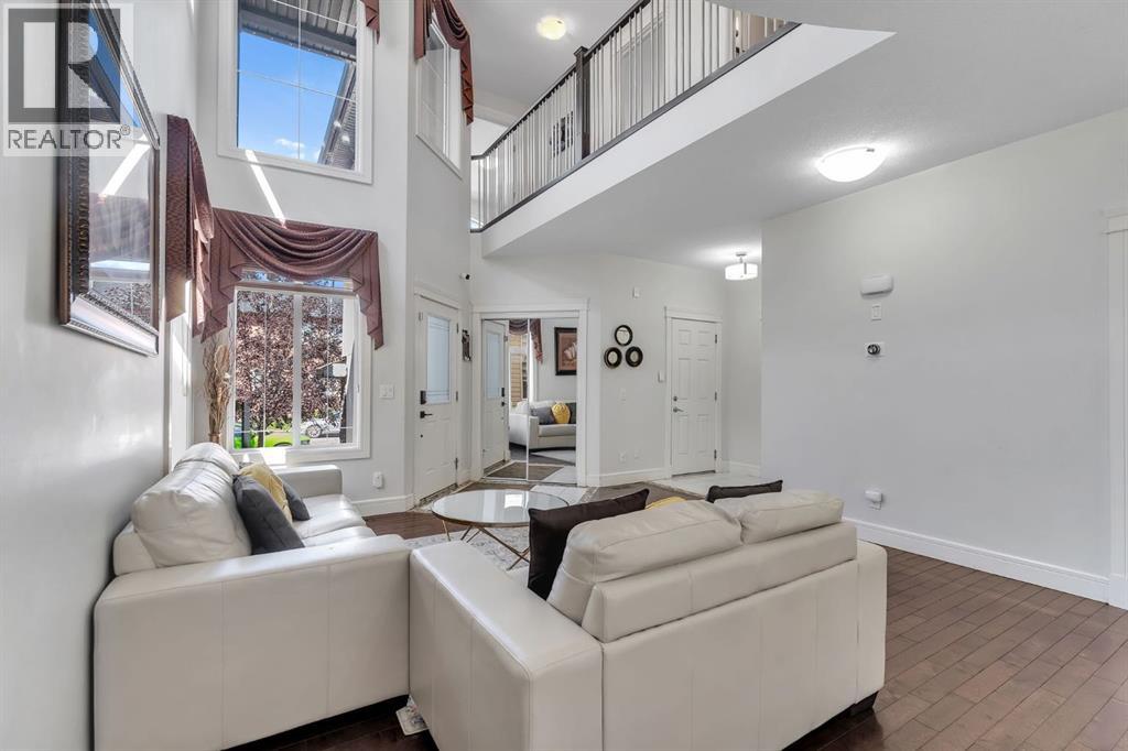 Photo 7 of 129 Saddlelake Grove, Calgary AB