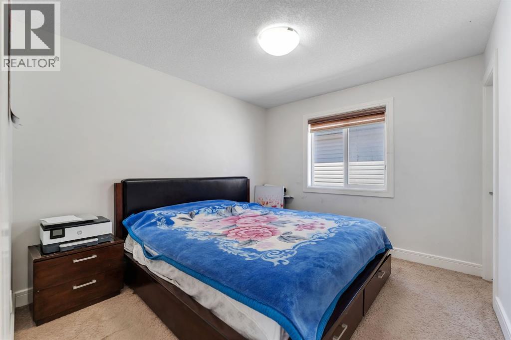 Photo 35 of 129 Saddlelake Grove, Calgary AB