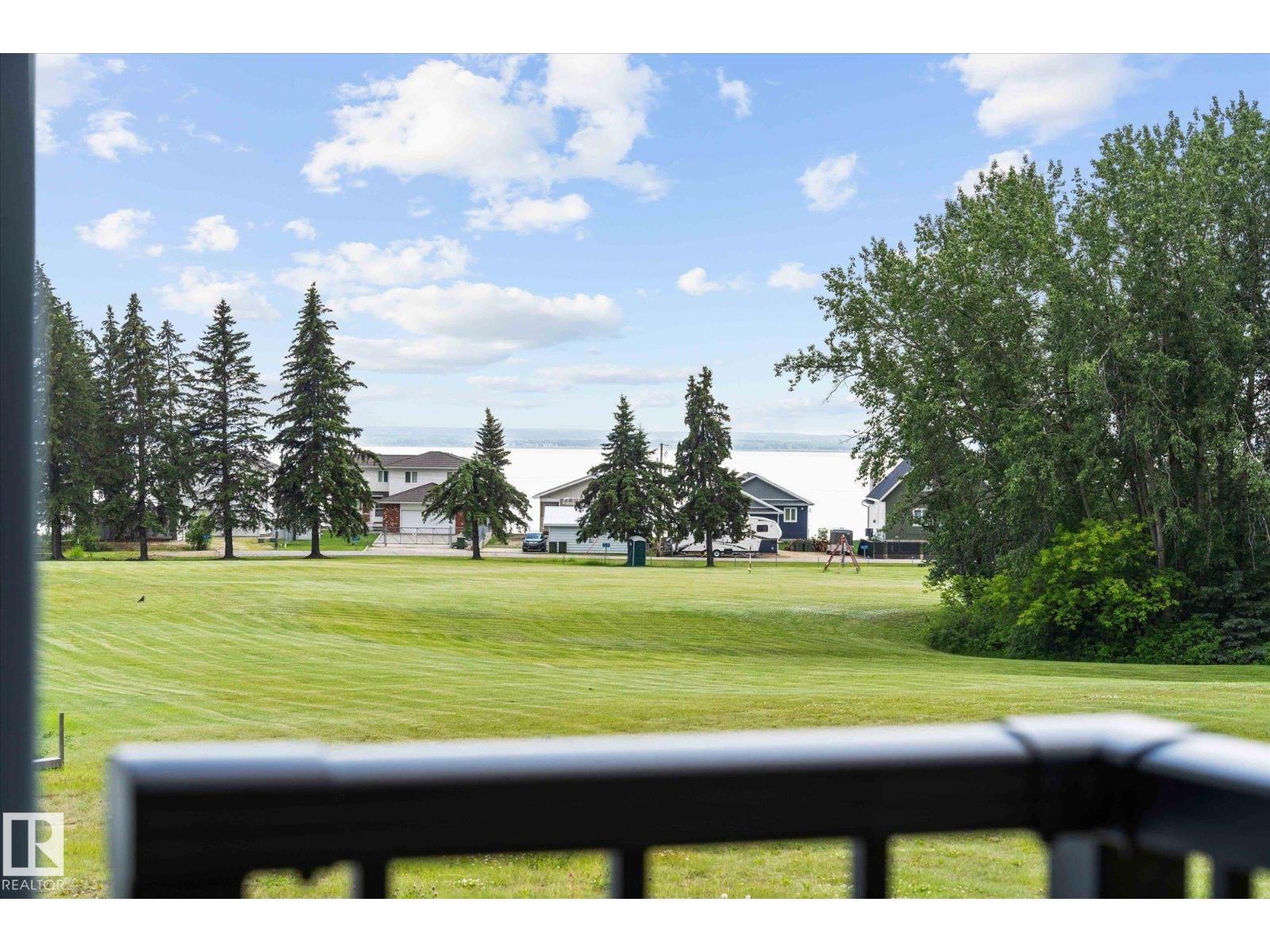 Photo 59 of 102 1 Street Yellowstone, Rural Lac Ste Anne County AB