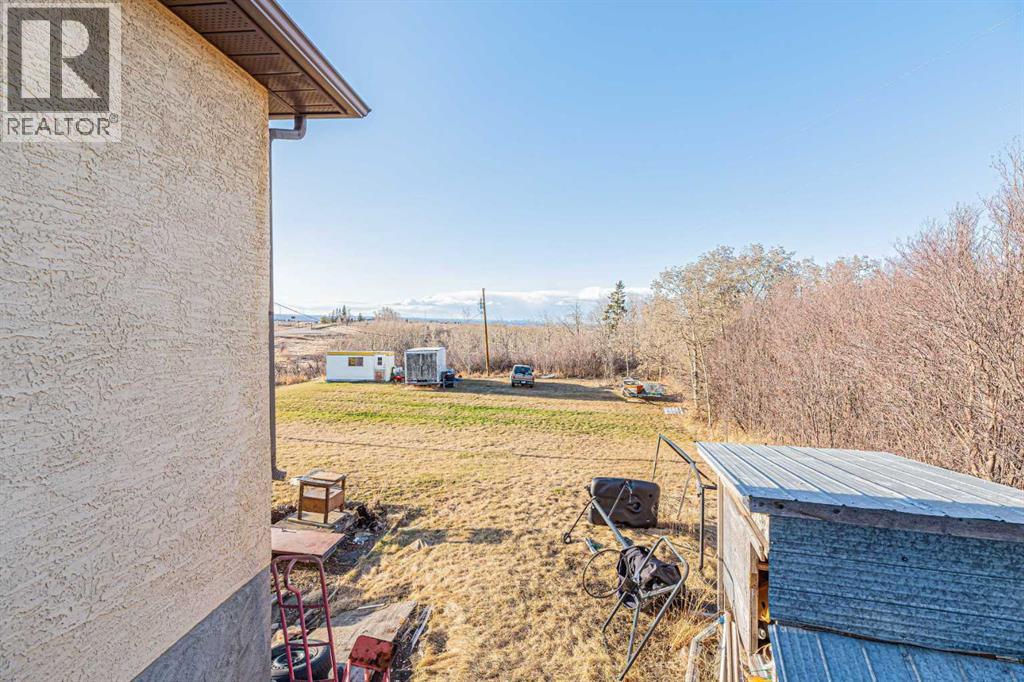 Photo 13 of 266110 1014 Drive E, Rural Foothills County AB