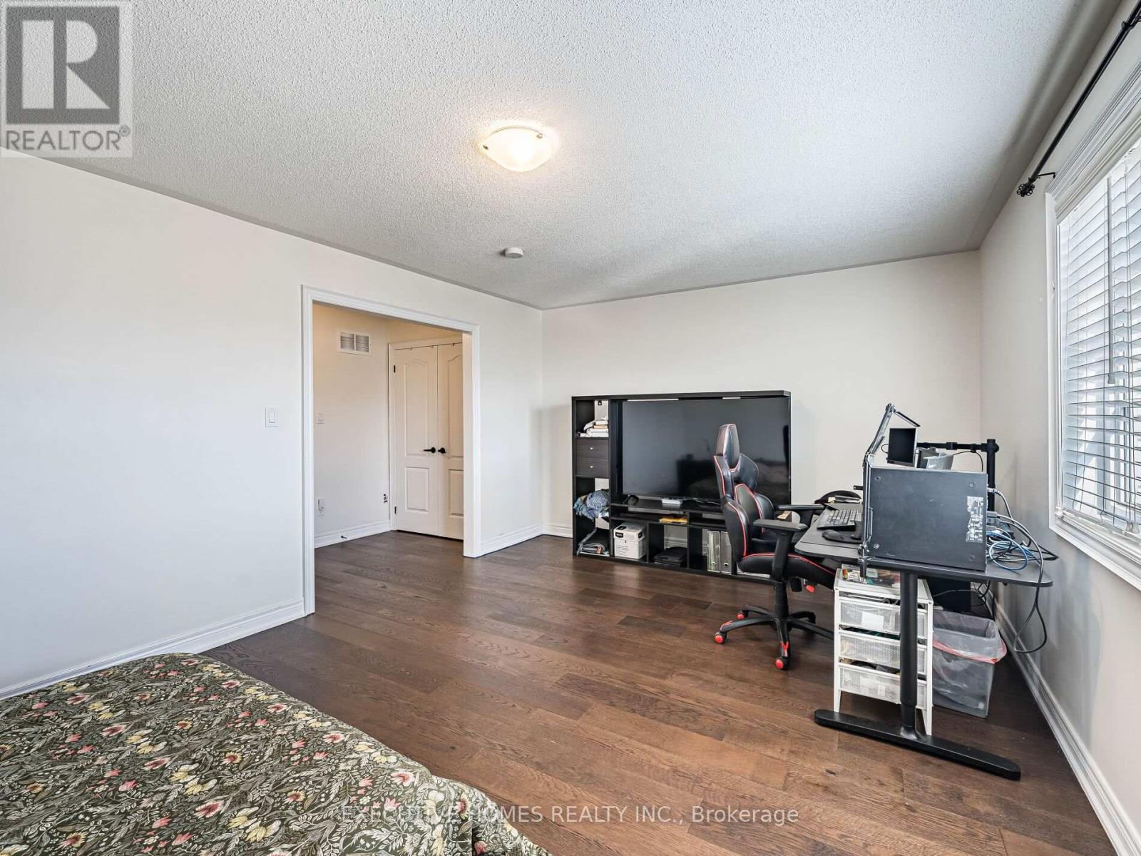 Photo 39 of 15 Lowther Avenue, Richmond Hill ON