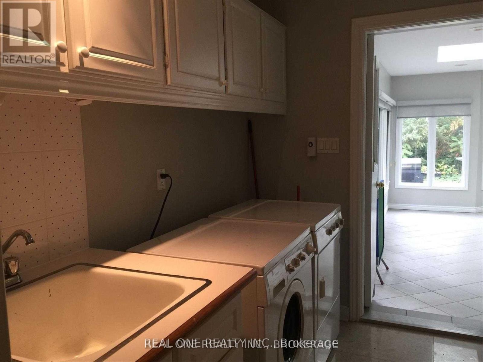 Photo 8 of 2nd Fl Rm 1 3501 Kingbird Court, Mississauga ON
