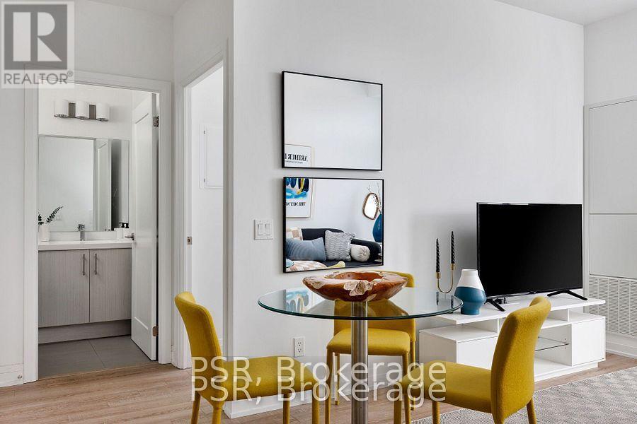 Photo 8 of 807 286 Main Street, Toronto ON