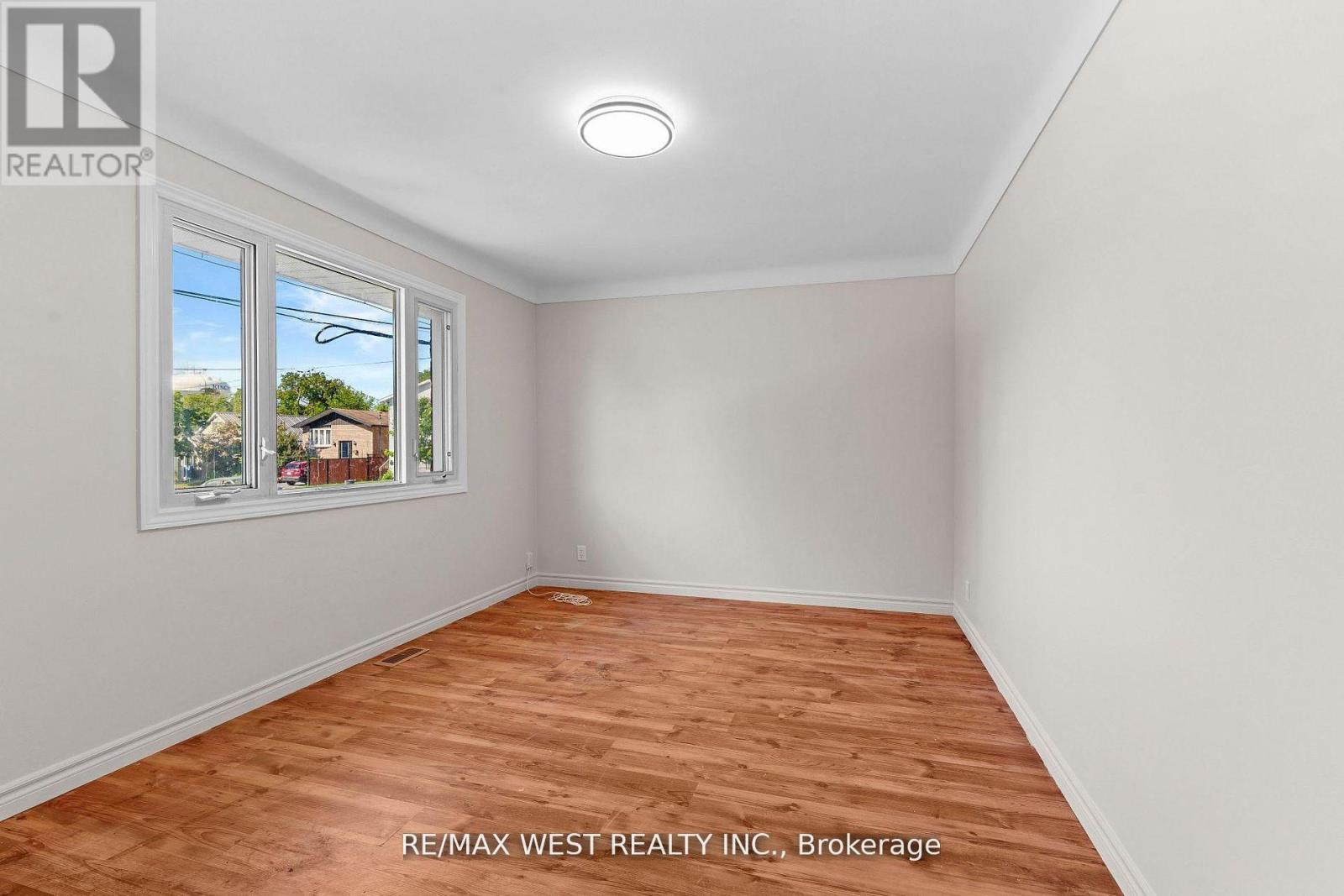 Photo 17 of Main 145 First Avenue, Kingston ON