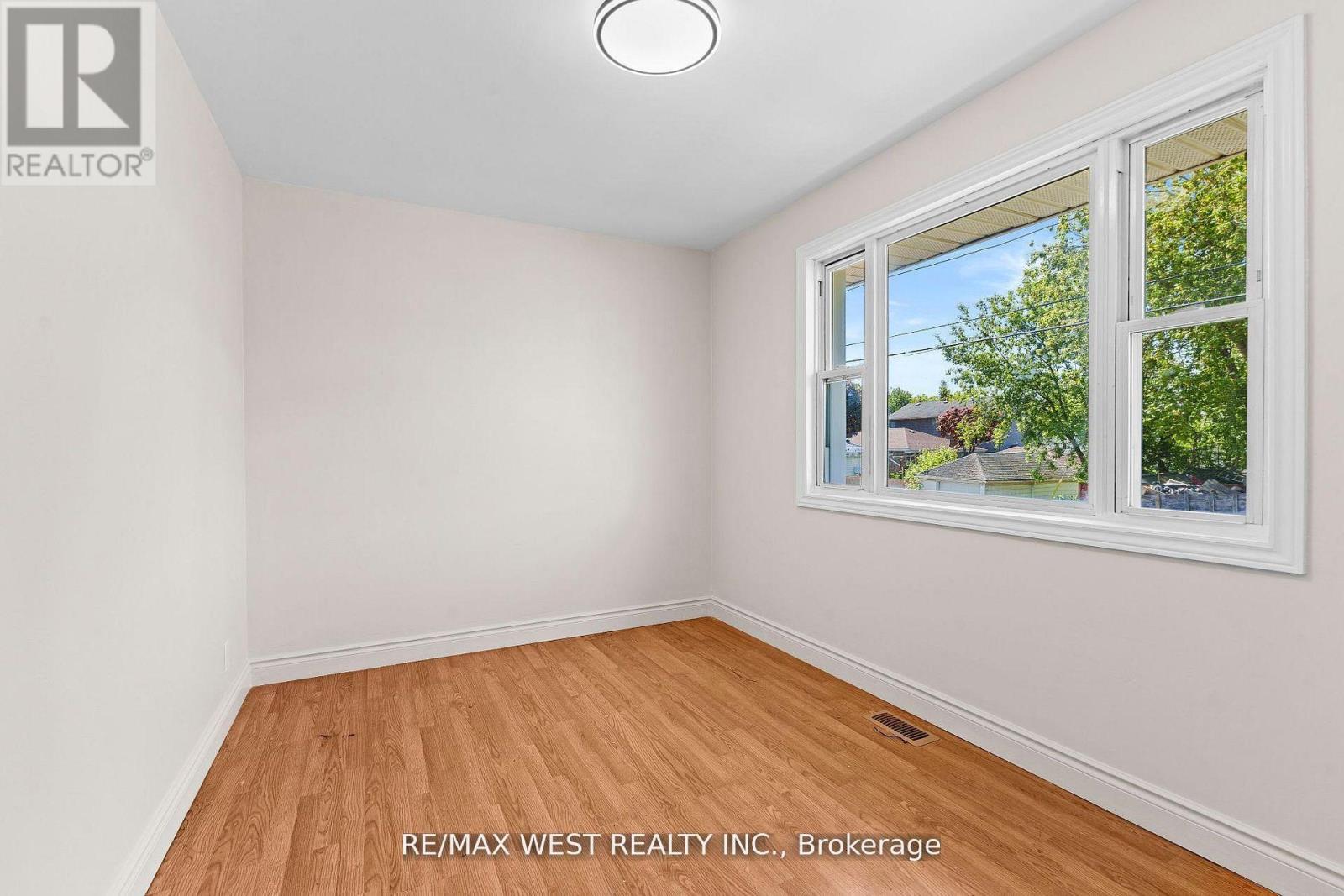 Photo 10 of Main 145 First Avenue, Kingston ON