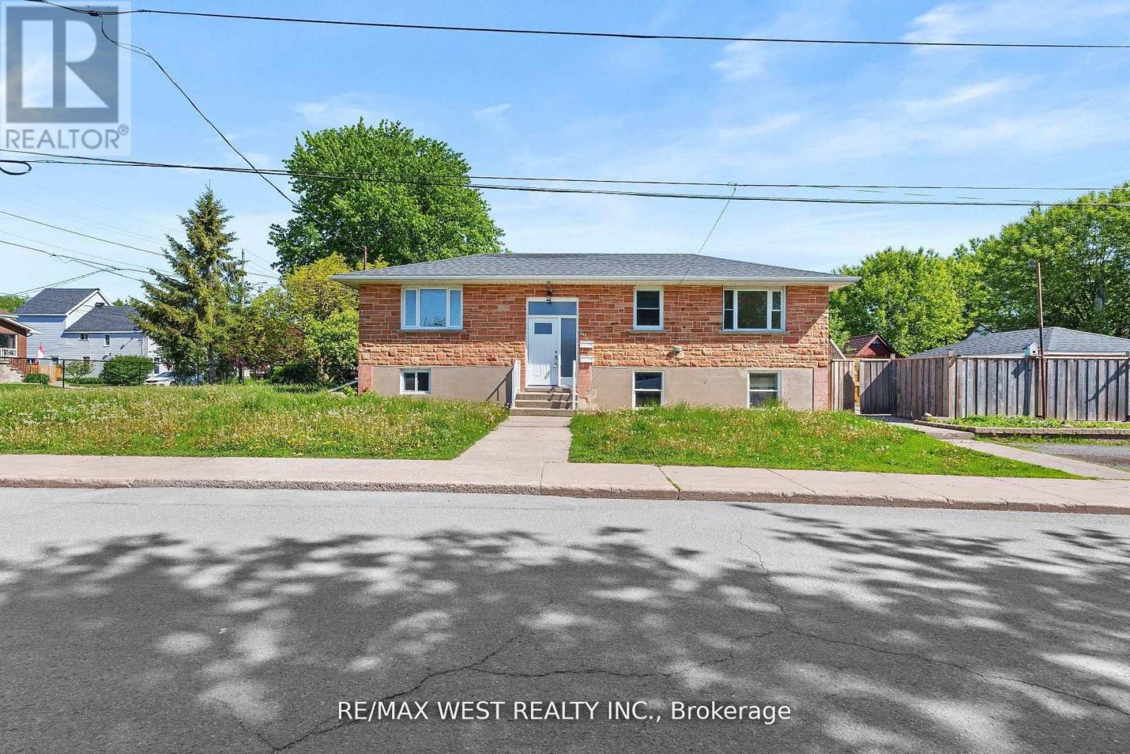 Photo 2 of Main 145 First Avenue, Kingston ON