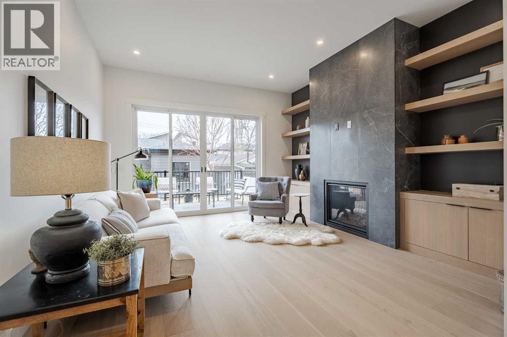 Photo 9 of 2510 17 Street Nw, Calgary AB