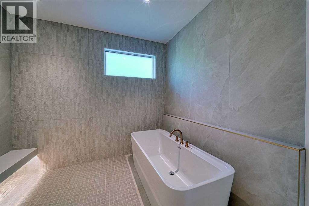 Single Family House for Sale in  Bow Crescent NW Bowness Calgary 