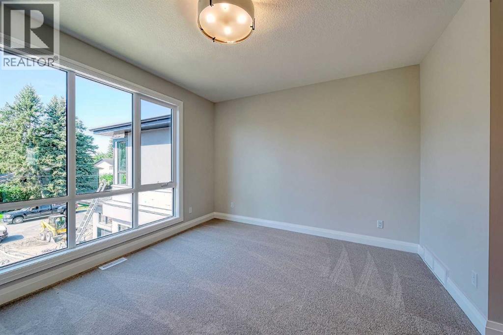 Single Family House for Sale in  Bow Crescent NW Bowness Calgary 