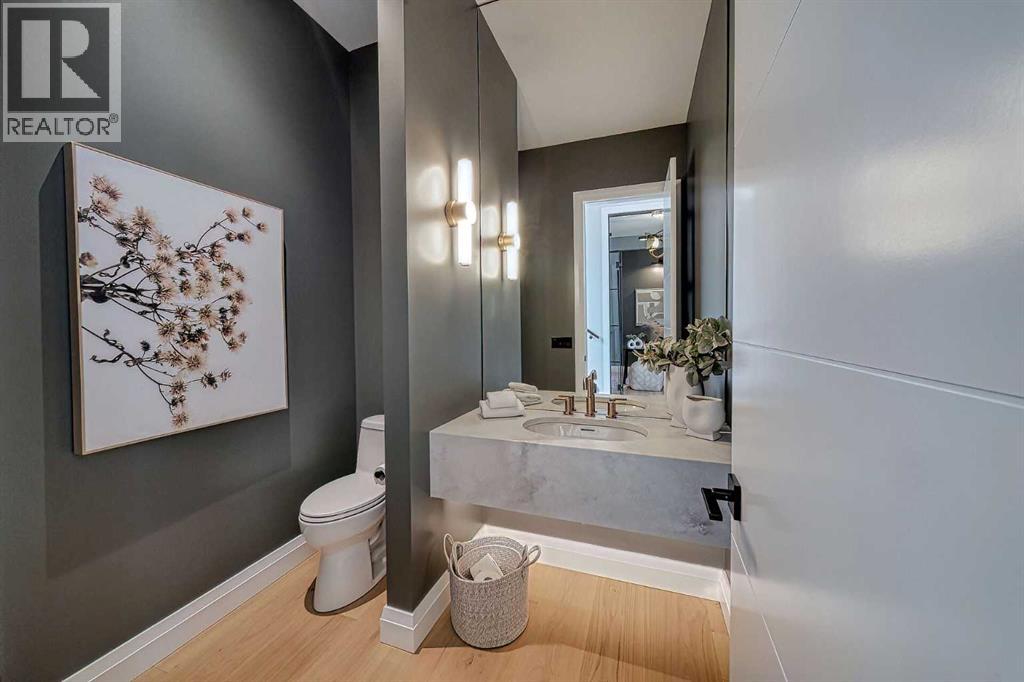 Single Family House for Sale in  Bow Crescent NW Bowness Calgary 