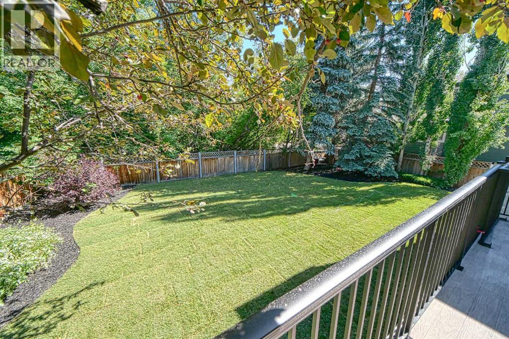 Single Family House for Sale in  Bow Crescent NW Bowness Calgary 