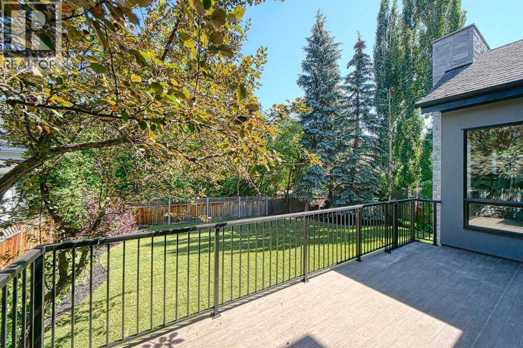 Single Family House for Sale in  Bow Crescent NW Bowness Calgary 