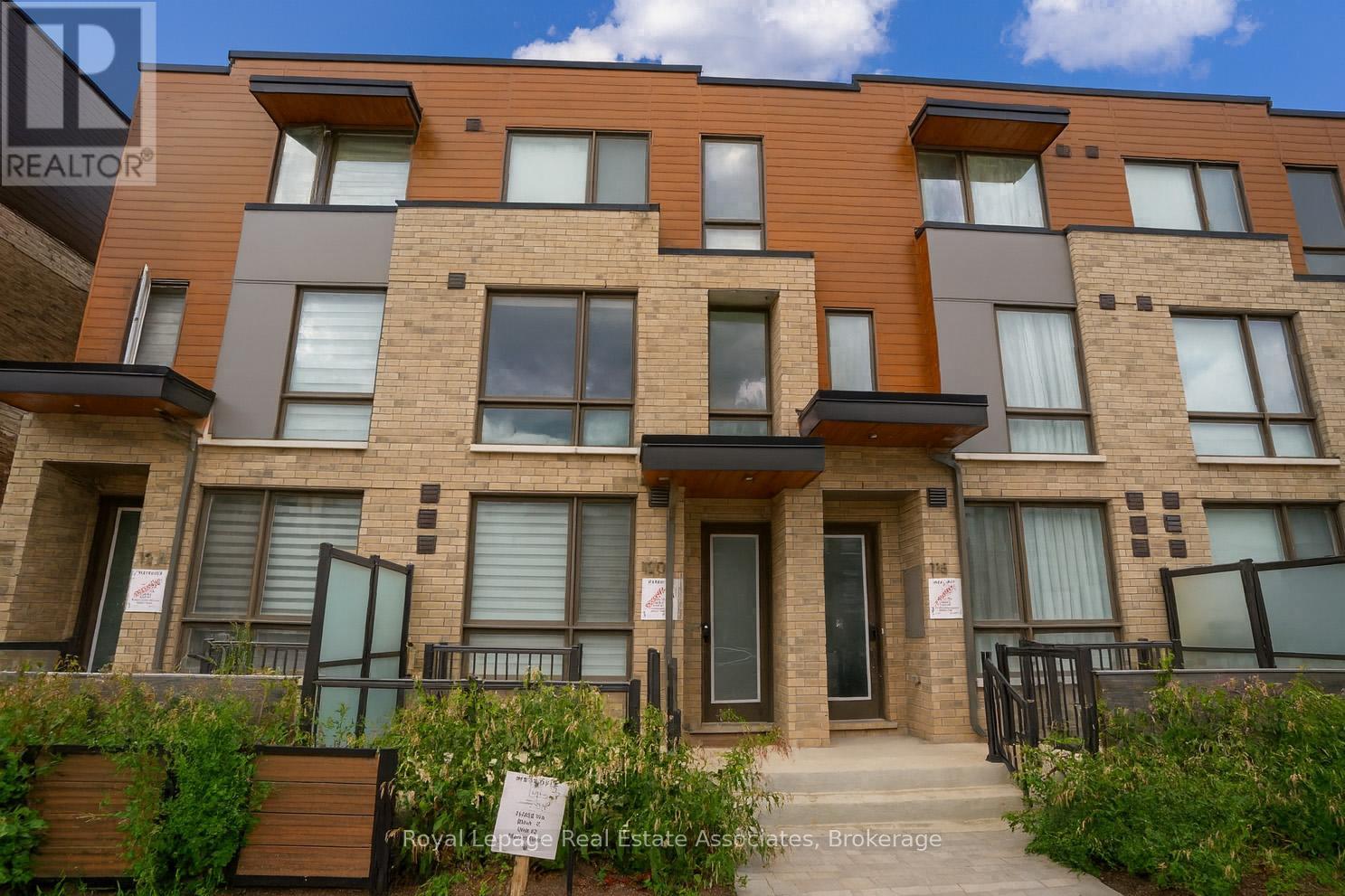 Photo 1 of 120 Green Gardens Boulevard, Toronto ON