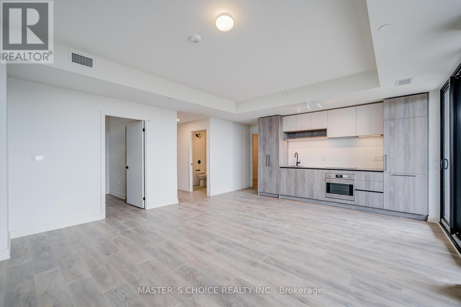 Photo 16 of 1604 181 Sterling Road, Toronto ON