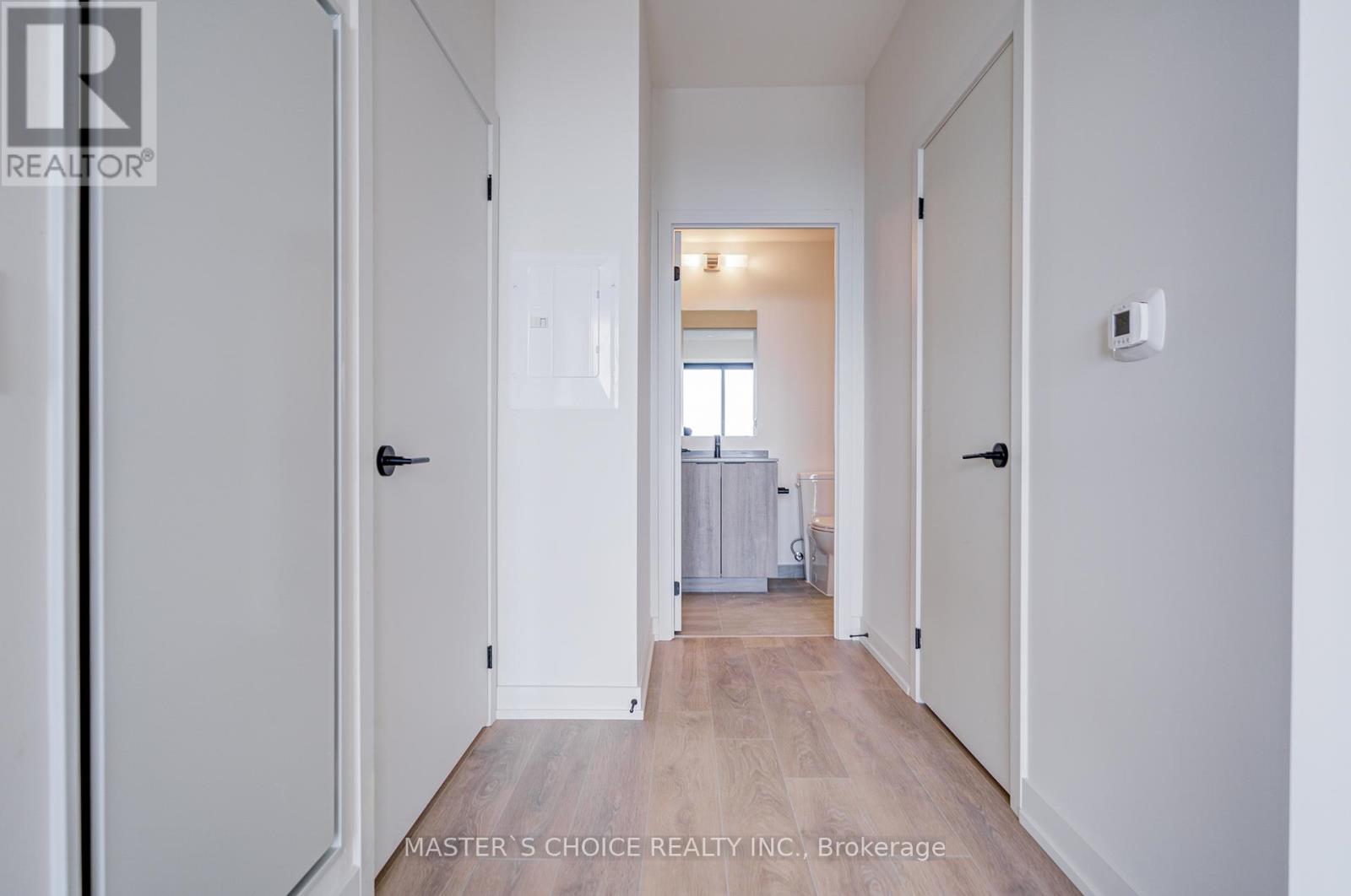 Photo 35 of 1604 181 Sterling Road, Toronto ON