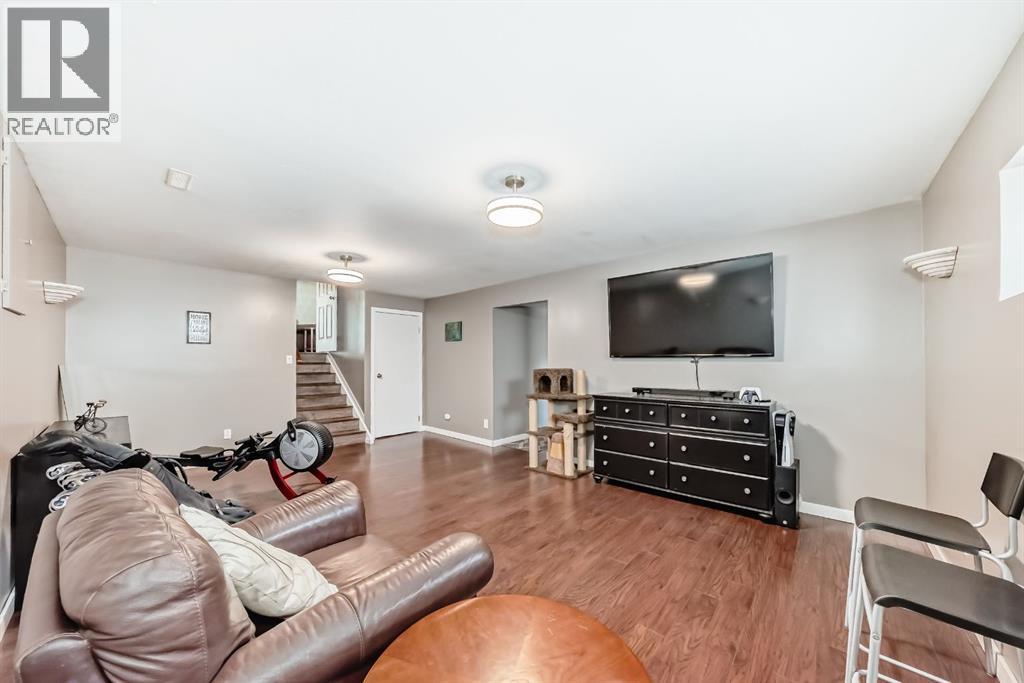Photo 31 of 316 Banister Drive, Okotoks AB