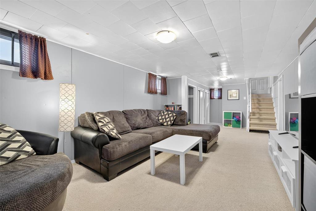 Photo 22 of 152 Renfrew Street, Winnipeg MB