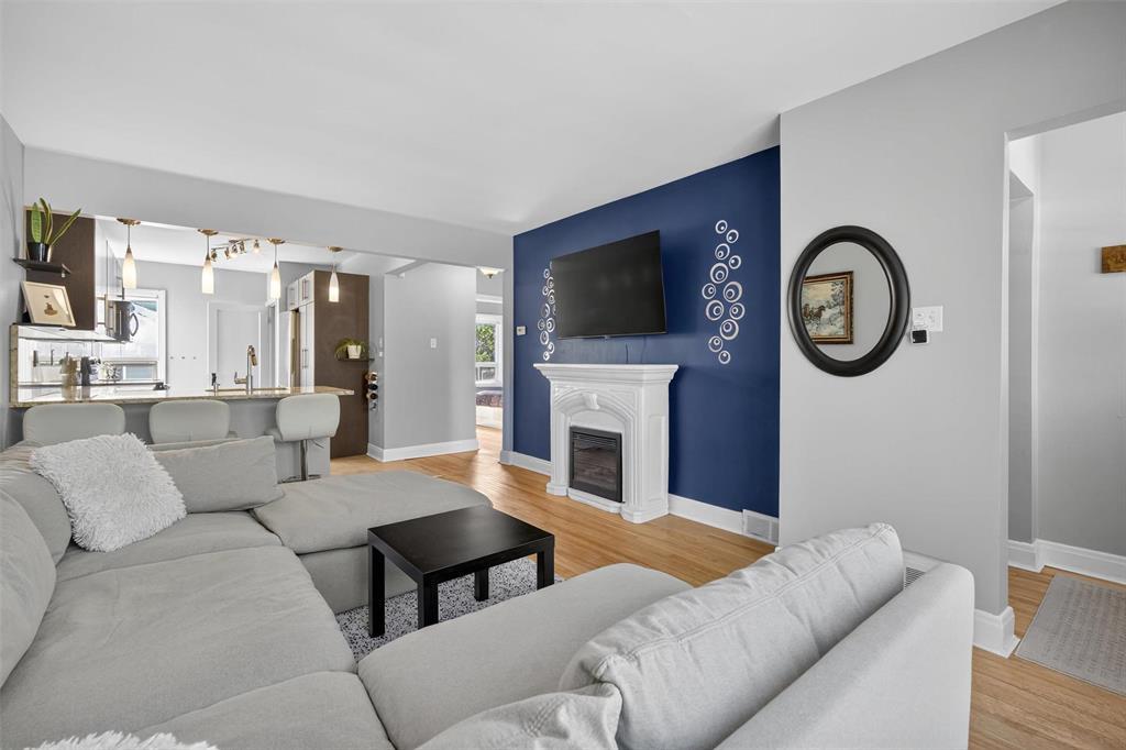 Photo 8 of 152 Renfrew Street, Winnipeg MB