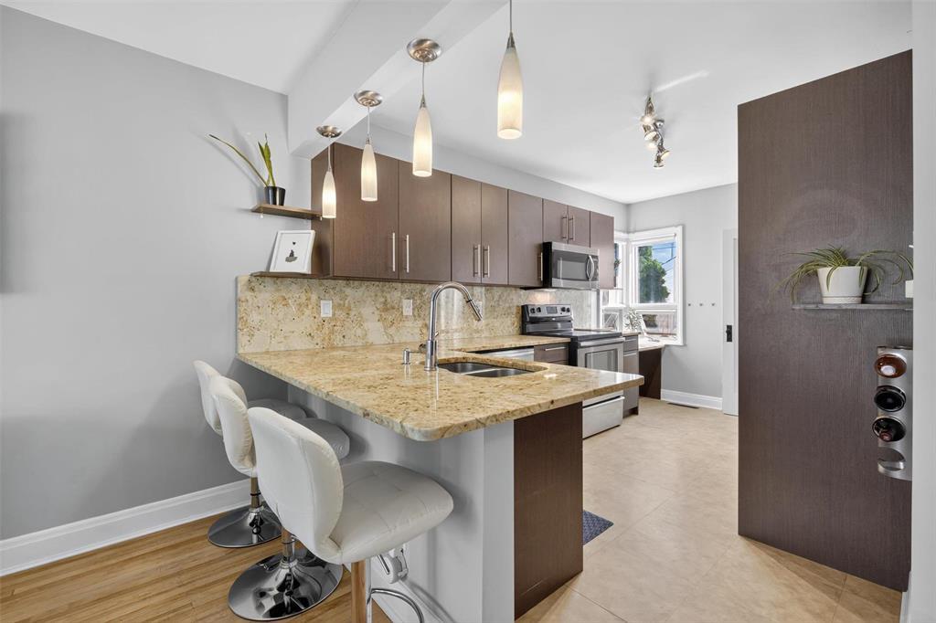 Photo 9 of 152 Renfrew Street, Winnipeg MB