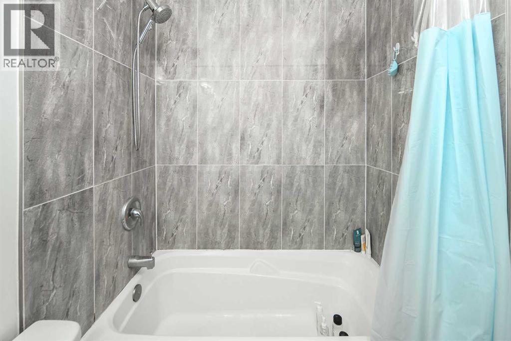 Single Family House Bungalow for Sale in  Thorncliffe Drive NW Thorncliffe Calgary 