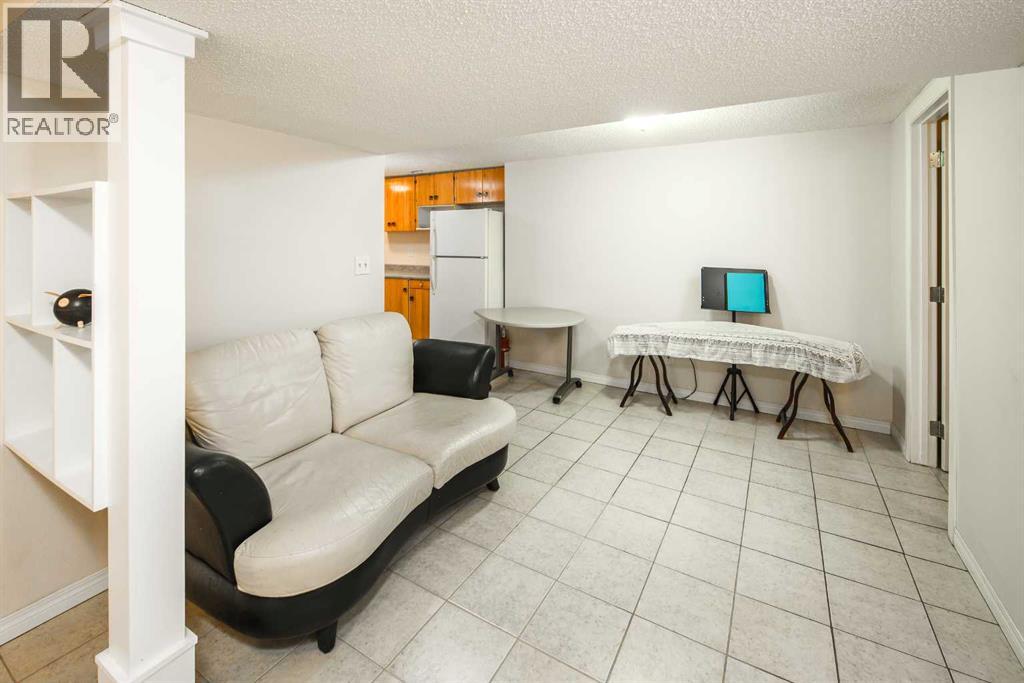 Single Family House Bungalow for Sale in  Thorncliffe Drive NW Thorncliffe Calgary 