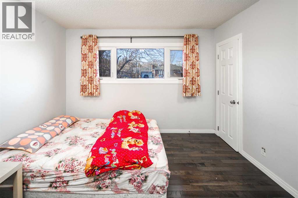 Single Family House Bungalow for Sale in  Thorncliffe Drive NW Thorncliffe Calgary 