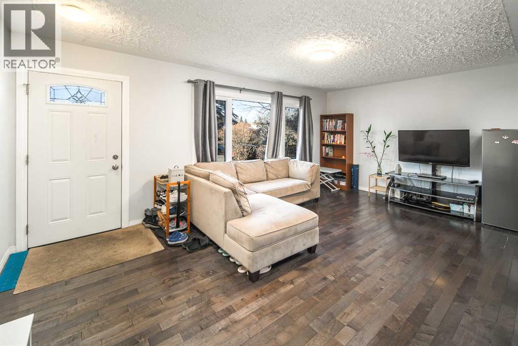 Single Family House Bungalow for Sale in  Thorncliffe Drive NW Thorncliffe Calgary 