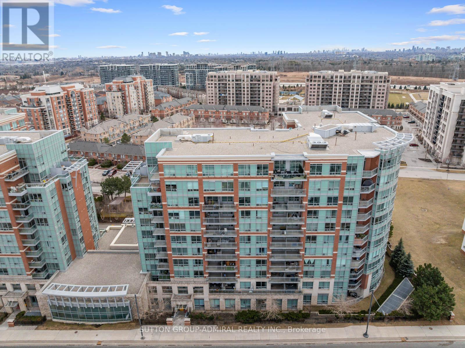Photo 29 of 116 48 Suncrest Boulevard, Markham ON