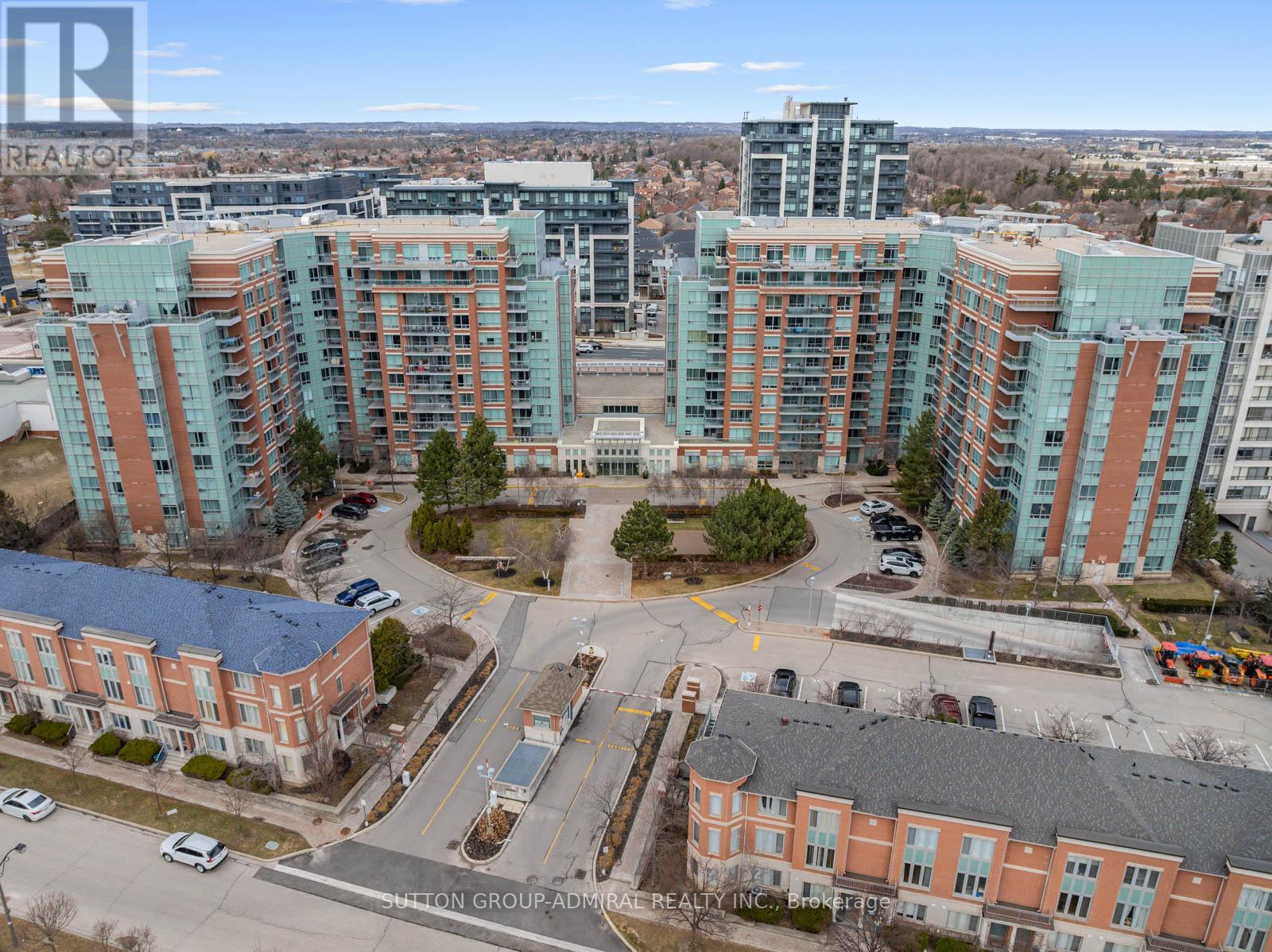 Photo 33 of 116 48 Suncrest Boulevard, Markham ON