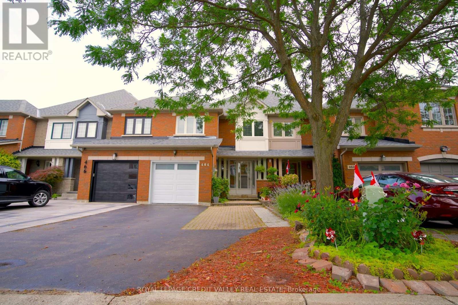 Photo 1 of 464 Dalmuir Mews, Mississauga ON