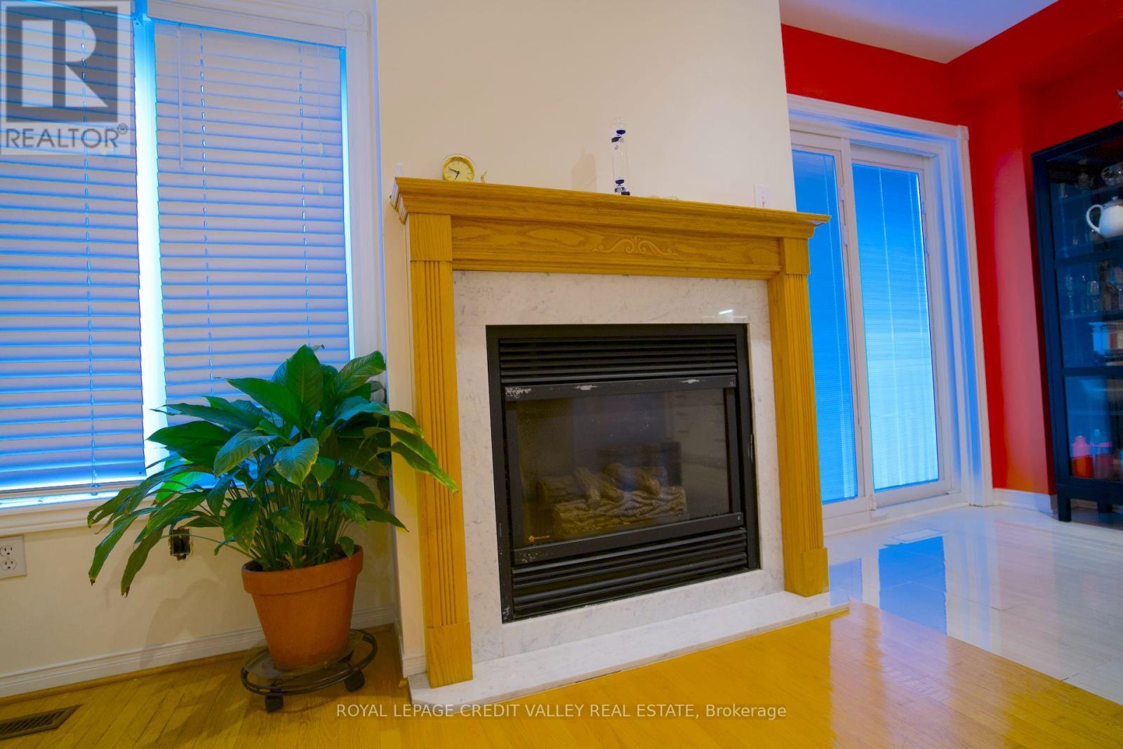 Photo 18 of 464 Dalmuir Mews, Mississauga ON